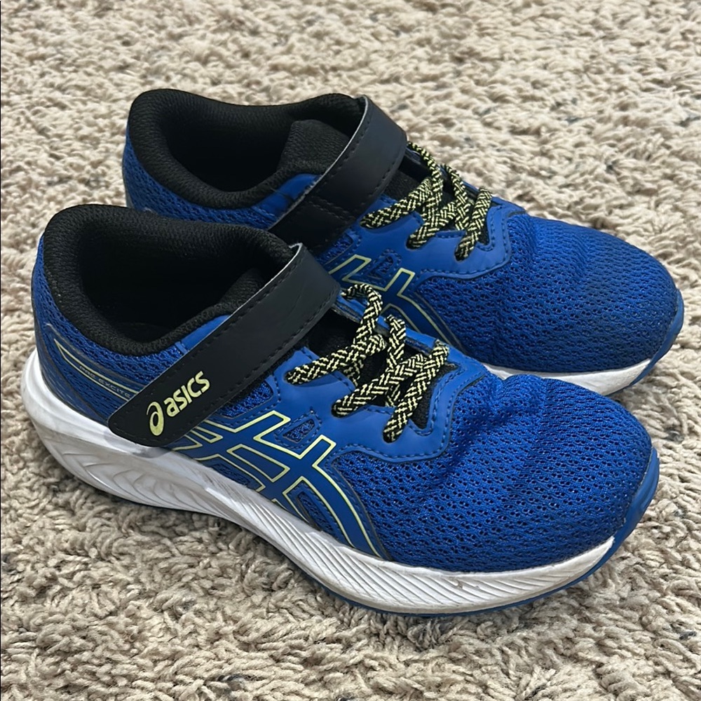 ASICS Blue Black Sneakers Lightweight Mesh Design